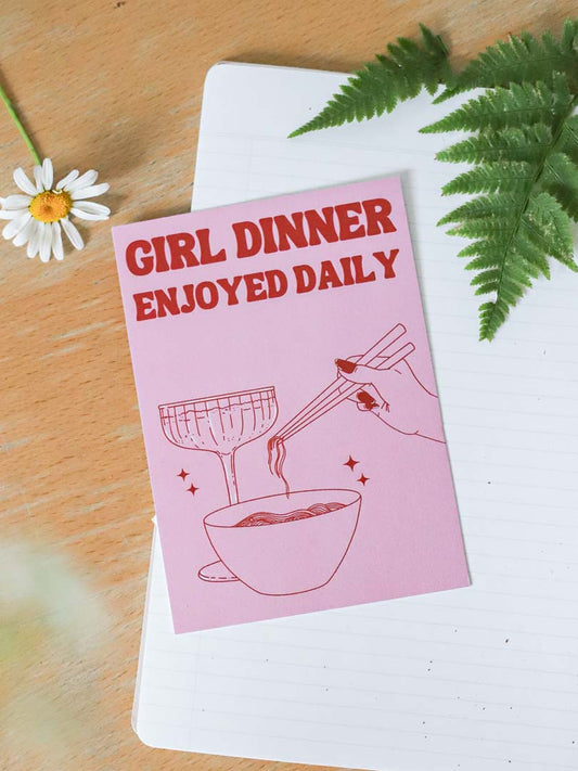 Girl dinner -postikortti
